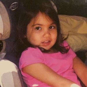 Meet your Posher, Avi